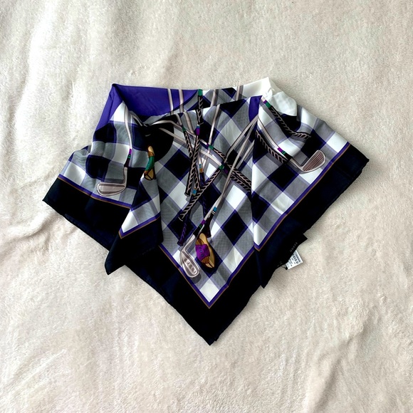 NWT Authentic Gucci Golf Sports Prints Silk Scarf - Picture 5 of 7